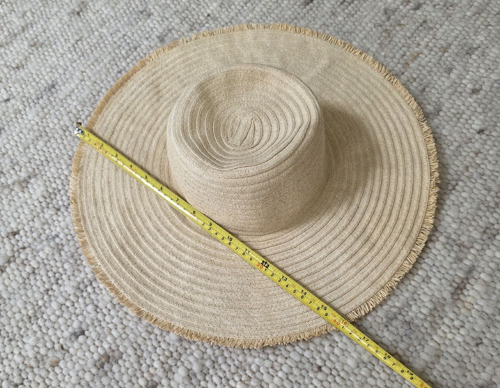 Copricapi, berretti & cappellini: Sonnenhut Papier beige mit Fransen neuwertig – Nuovo (secondo la descrizione) da Rheinsulz venduto da Gilea 5