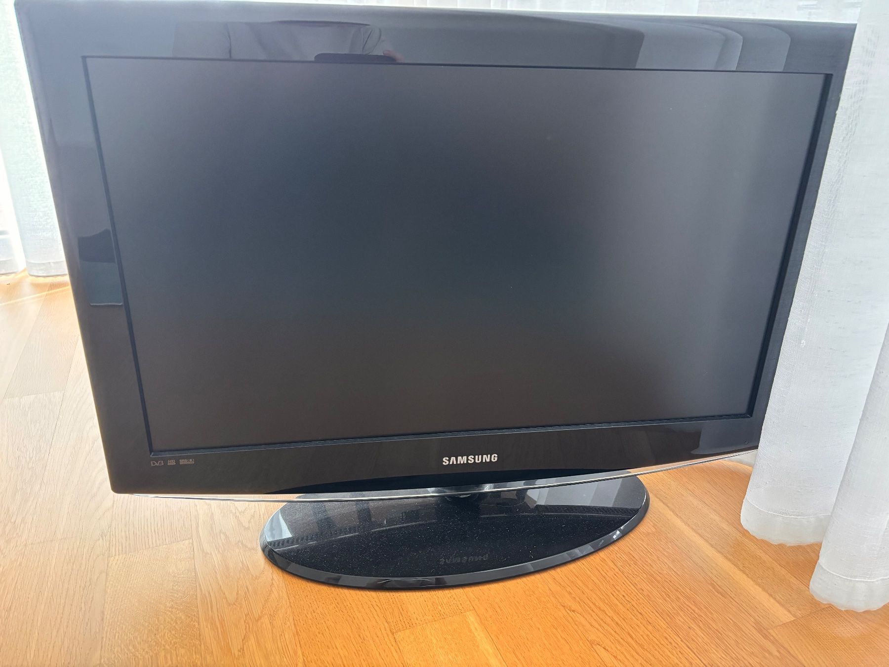 Samsung Televisori: Samsung LE32R86BD Fernseher – Usato da Zürich venduto da set7631