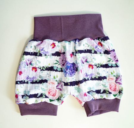 Kurze Pumphose - Musselin - Blumen 80/86