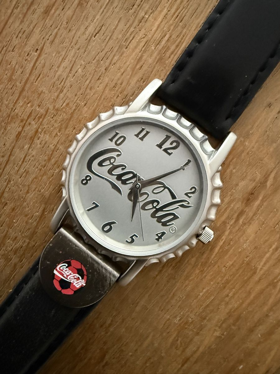 Uhren: Coca-Cola Uhr Armbanduhr Herrenuhr oder Damenuhr – Gebraucht aus Goldach von Messerguru 1