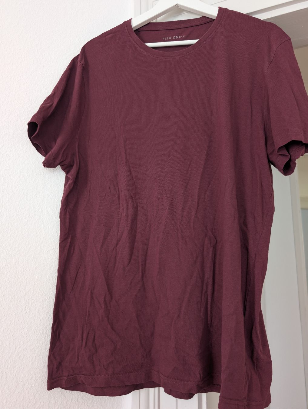 T-shirt: Herren Tshirt von Pier One – Usato da Luzern venduto da jeem