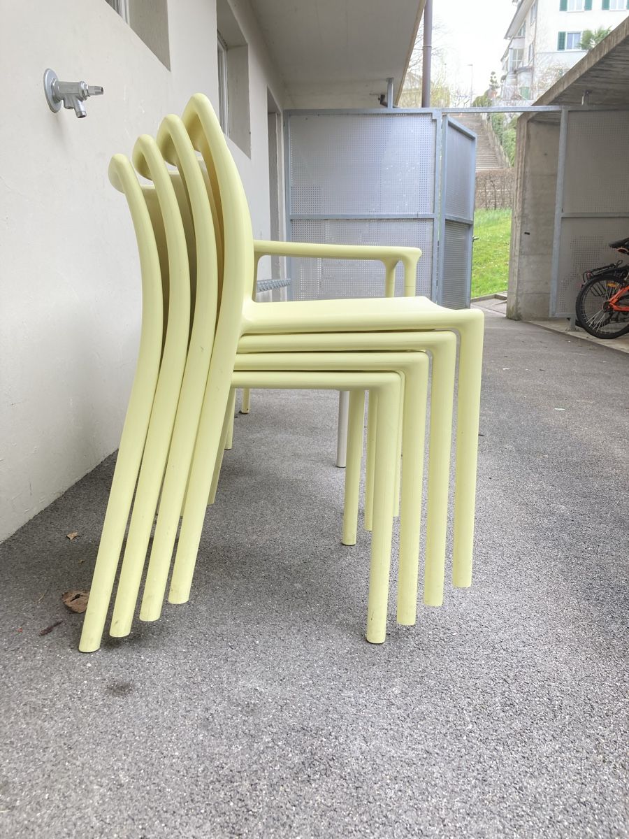 Magis Tische: Gartentisch – Gebraucht aus Luzern von clamdigger48 2