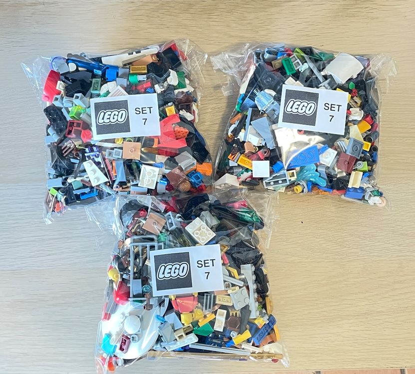 Set Mattoncini Modulari Ufficio Postale Angolare – MOC 4030 Pezzi – Per Adulti