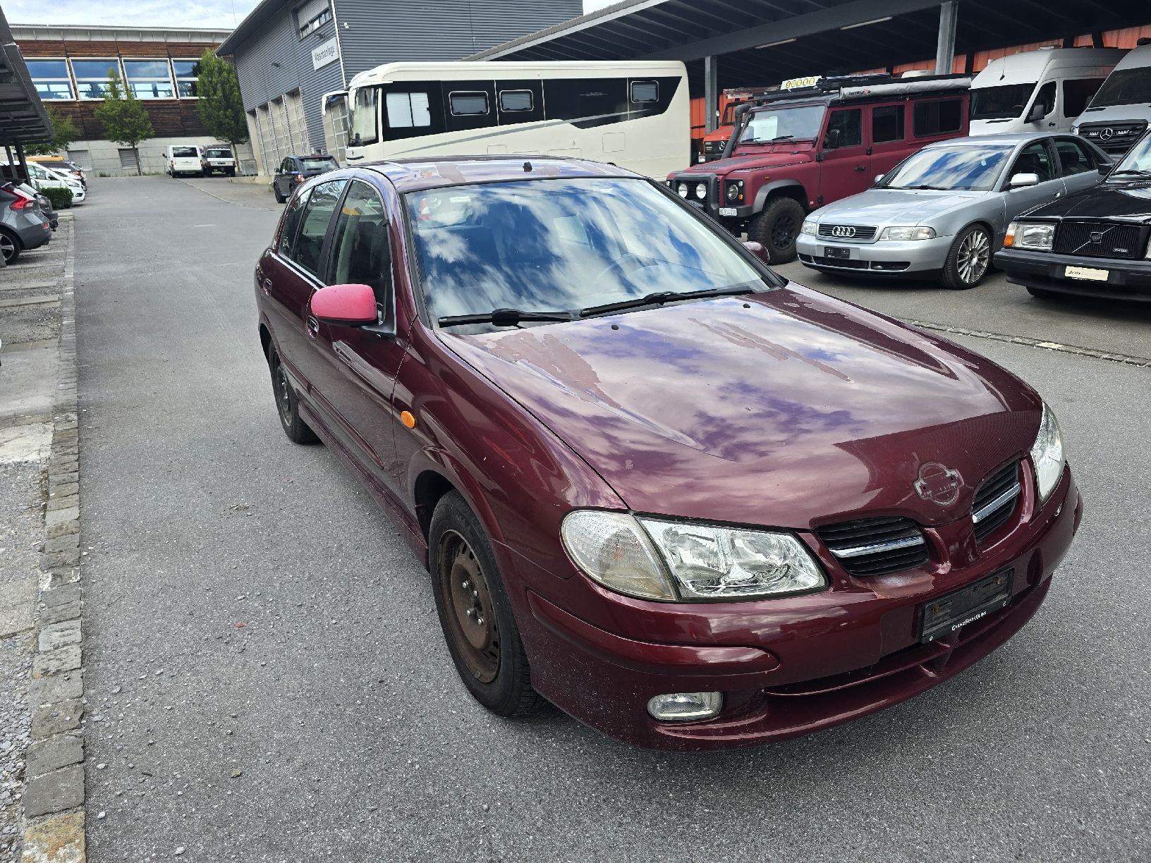 Nissan Autos: Nissan Almera 1.8 Export – Défectueux à Kägiswil par Qendro95