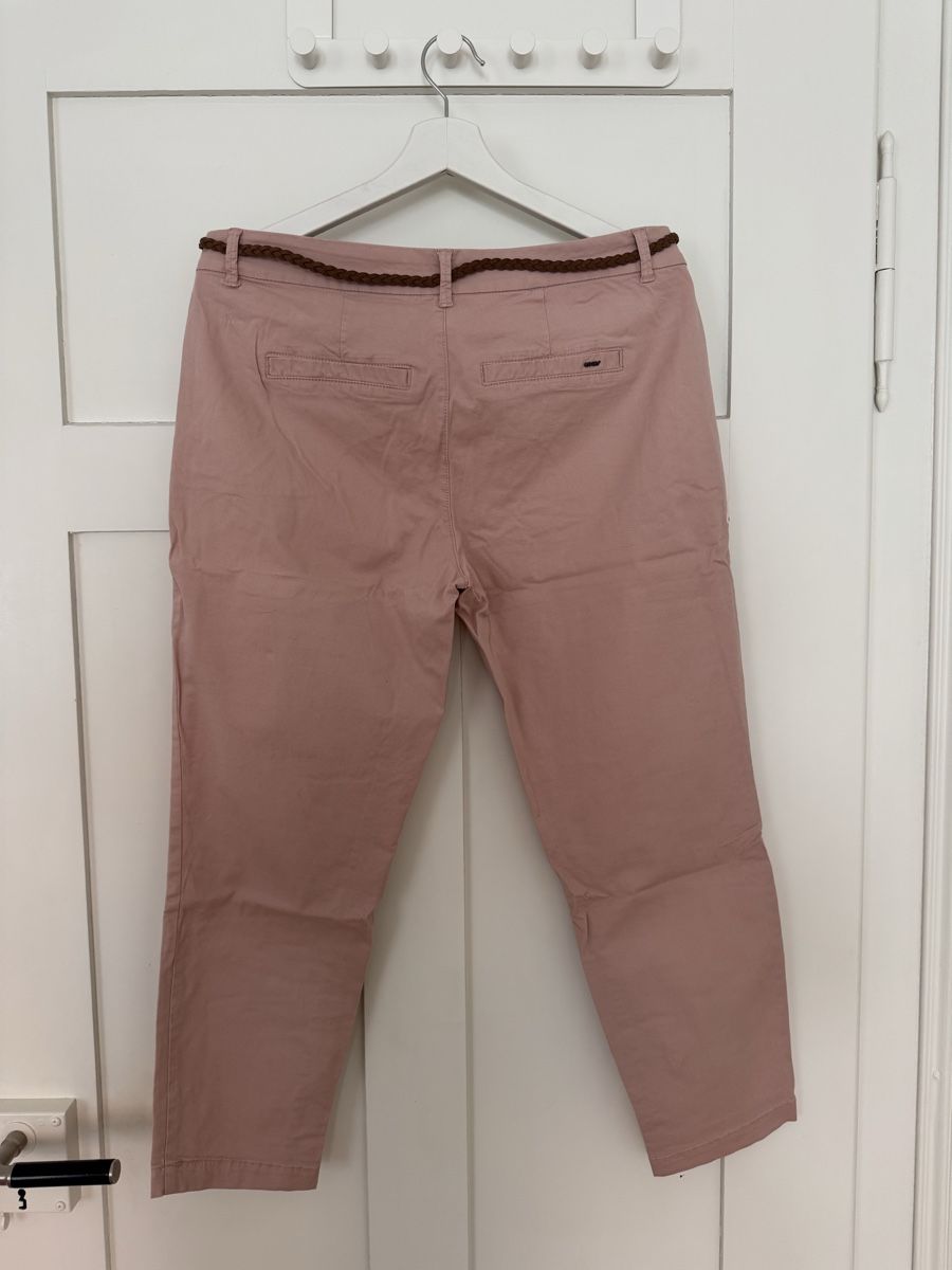 Only Pantalons: Damen Chino Hose rosa – D'occasion à St. Gallen par BiancaL11 1