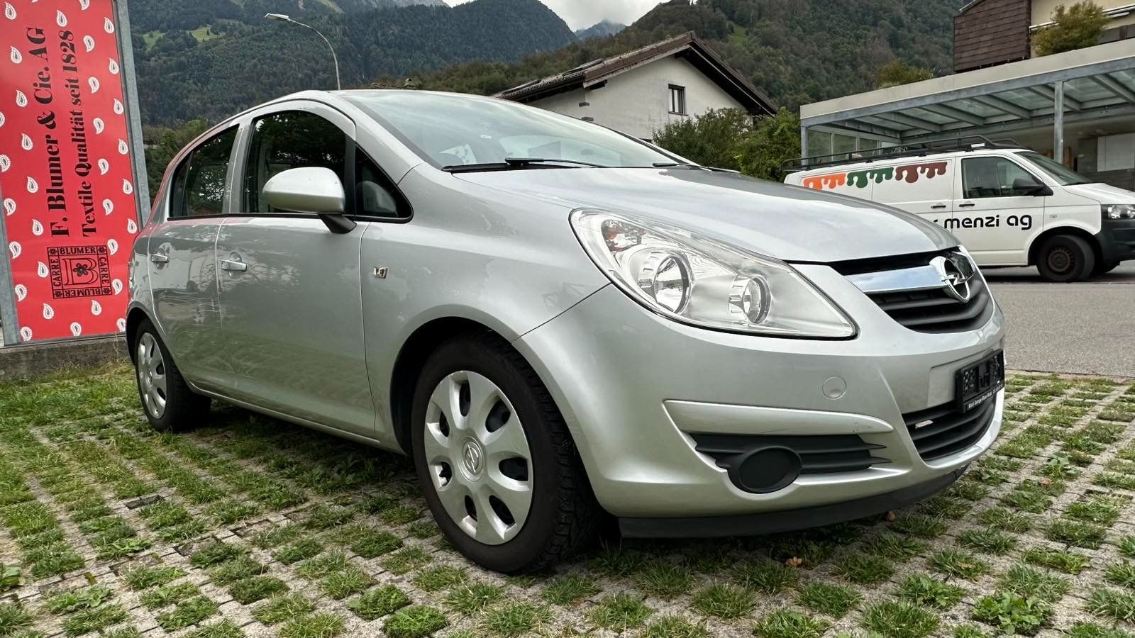 Opel Automobili: 2009, Opel Corsa 1.4 benzin – Usato da Bilten venduto da Mietauto-Robert 2