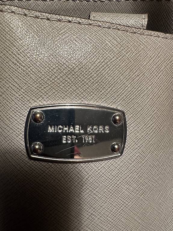 Michael Kors Taschen für Damen: Michael Kors Tasche – Gebraucht aus Kreuzlingen von olg_9xpc 3