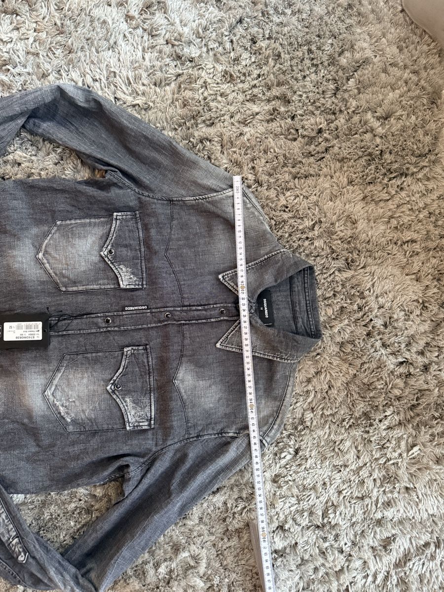 Dsquared2 Camicie: Dsquared2  graues denim Hemd Gr. 52 - NEU – Nuovo e nell'imballaggio originale da Zürich venduto da MyWardrobe 7