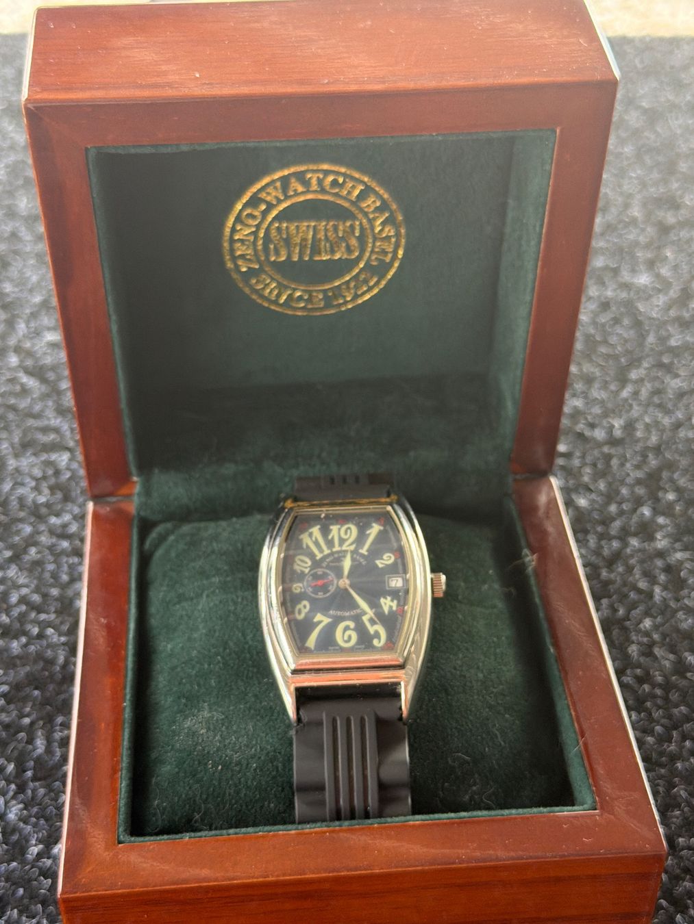 Zeno Montres: Zeno Watch Basel – D'occasion à Schlieren par Luxury.Time