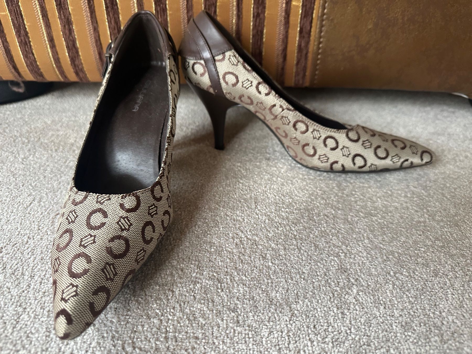 Damenschuhe: Pumps, braun, elegant, wie neu, 38 – Neu (gemäss Beschreibung) aus Zollikon von into-the-west