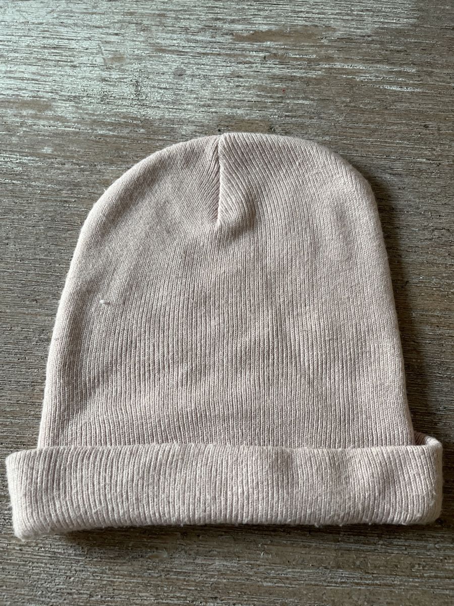 Carhartt Chapeaux, bonnets & casquettes: Light pink Carhartt Beanie – D'occasion à Rüschlikon par ant_5v7g 1