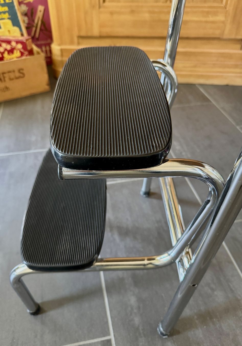 Hocker: Alter Dreitritt Tritthocker Trittleiter 60er-Jahre – Gebraucht aus Rothrist von Luckywinner 6