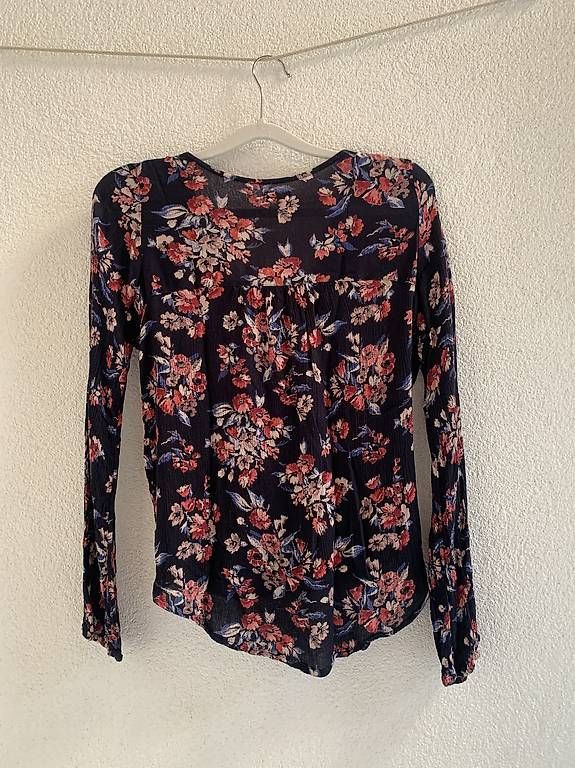 Hollister Camicette: Bluse mit Blumenmuster (Hollister, Grösse M) – Usato da Zürich venduto da nic_l9gv 3