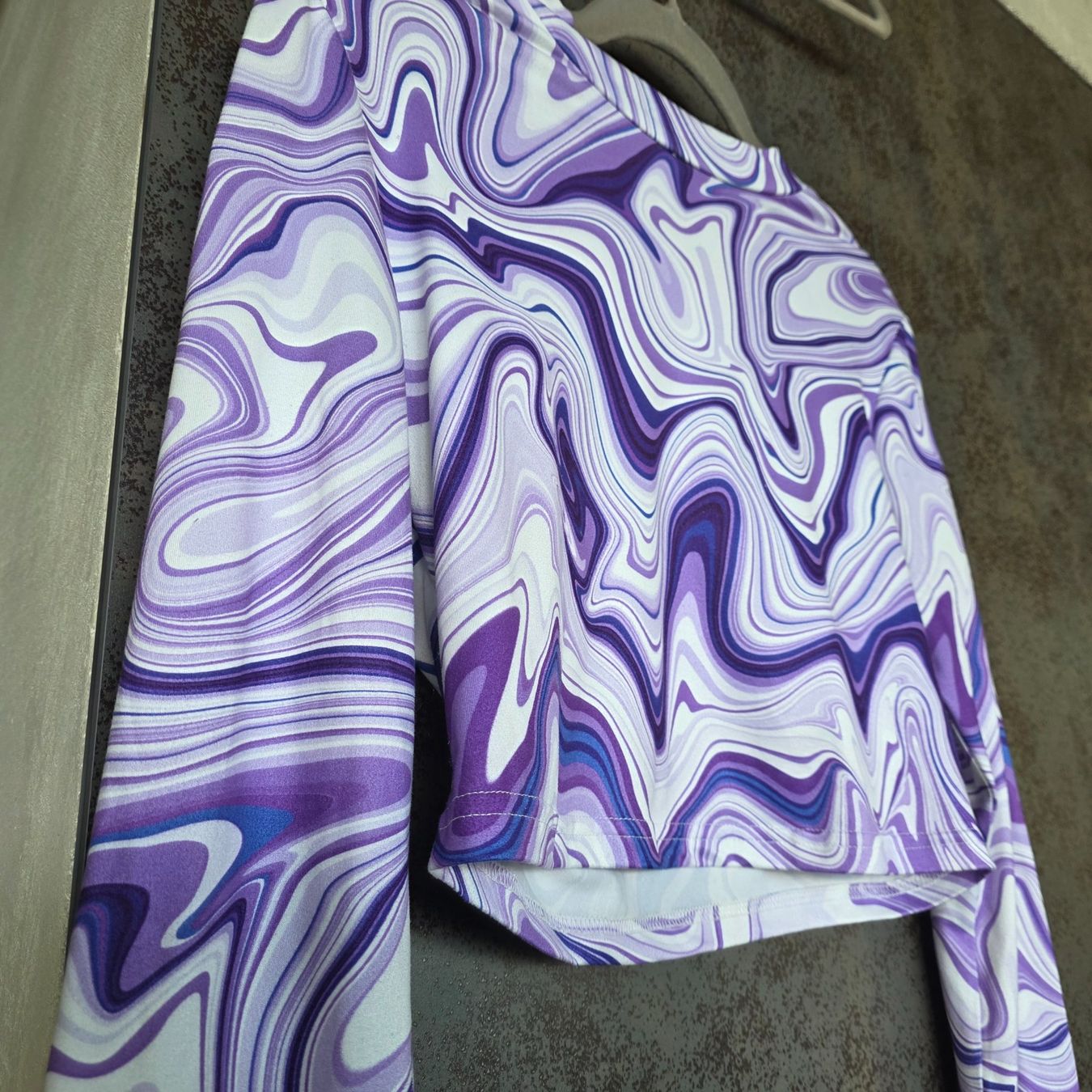 Tops: 🐸 CROP TOP PULLOVER MARMOR – Neu (gemäss Beschreibung) aus Môtier (Vully) von Frogs 2