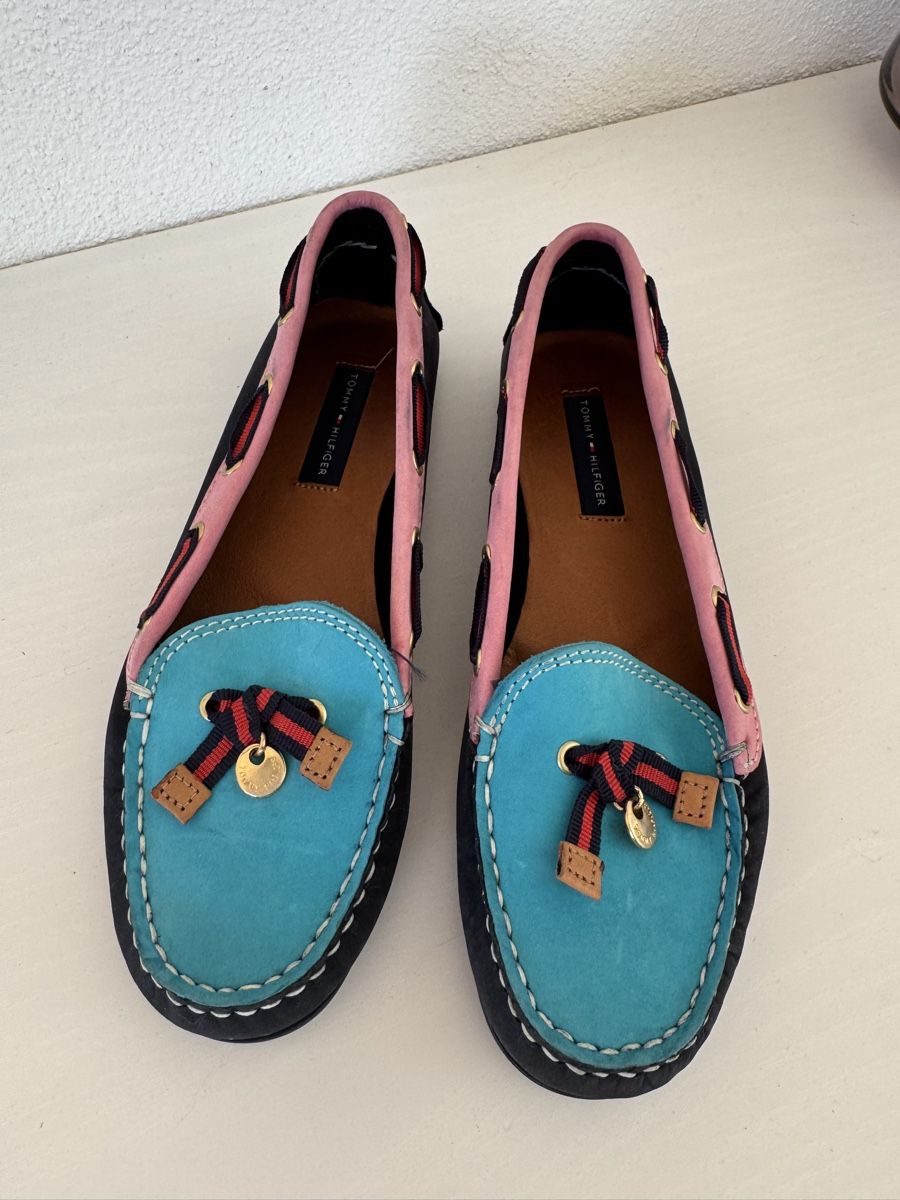 Tommy Hilfiger Scarpe da donna: Segelschuhe Tommy Hilfiger 37 farbig – Usato da Oberglatt ZH venduto da jul_nhy7 1