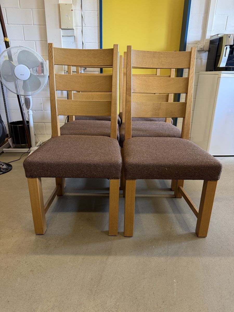 Sedie: 6 Stück Massiv Esszimmer Stühle Top – Usato da Strengelbach venduto da RaenAntikDesign 1