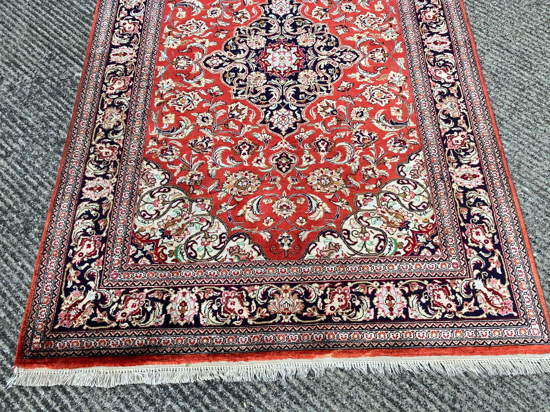 Tappeti: GHOM SEIDENTEPPICH PERSER 118X79 cm – Usato da Zürich venduto da otomado 1