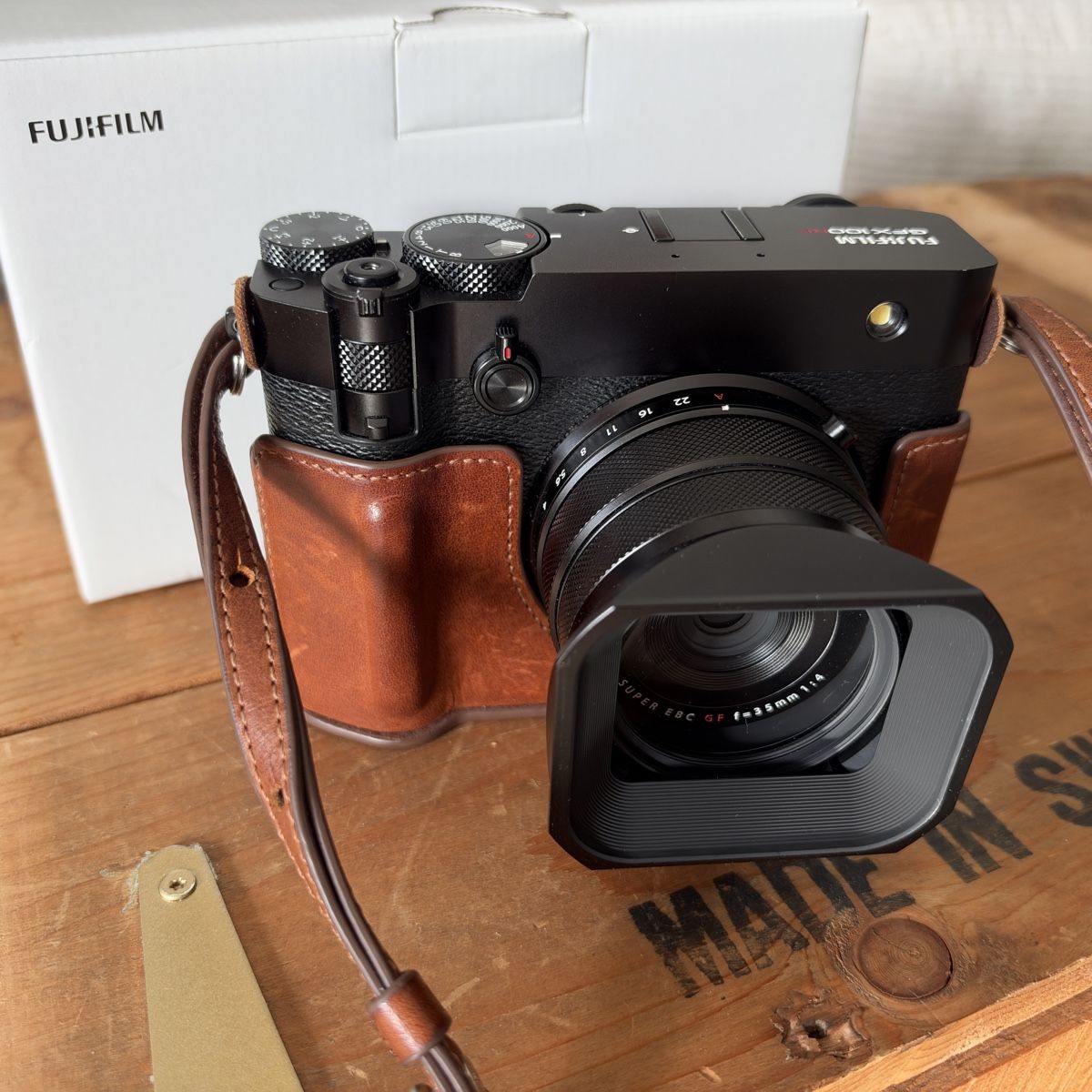 Fuji Kamera: Fujifilm GFX100RF Kamera – Gebraucht aus Wollerau von Fritty