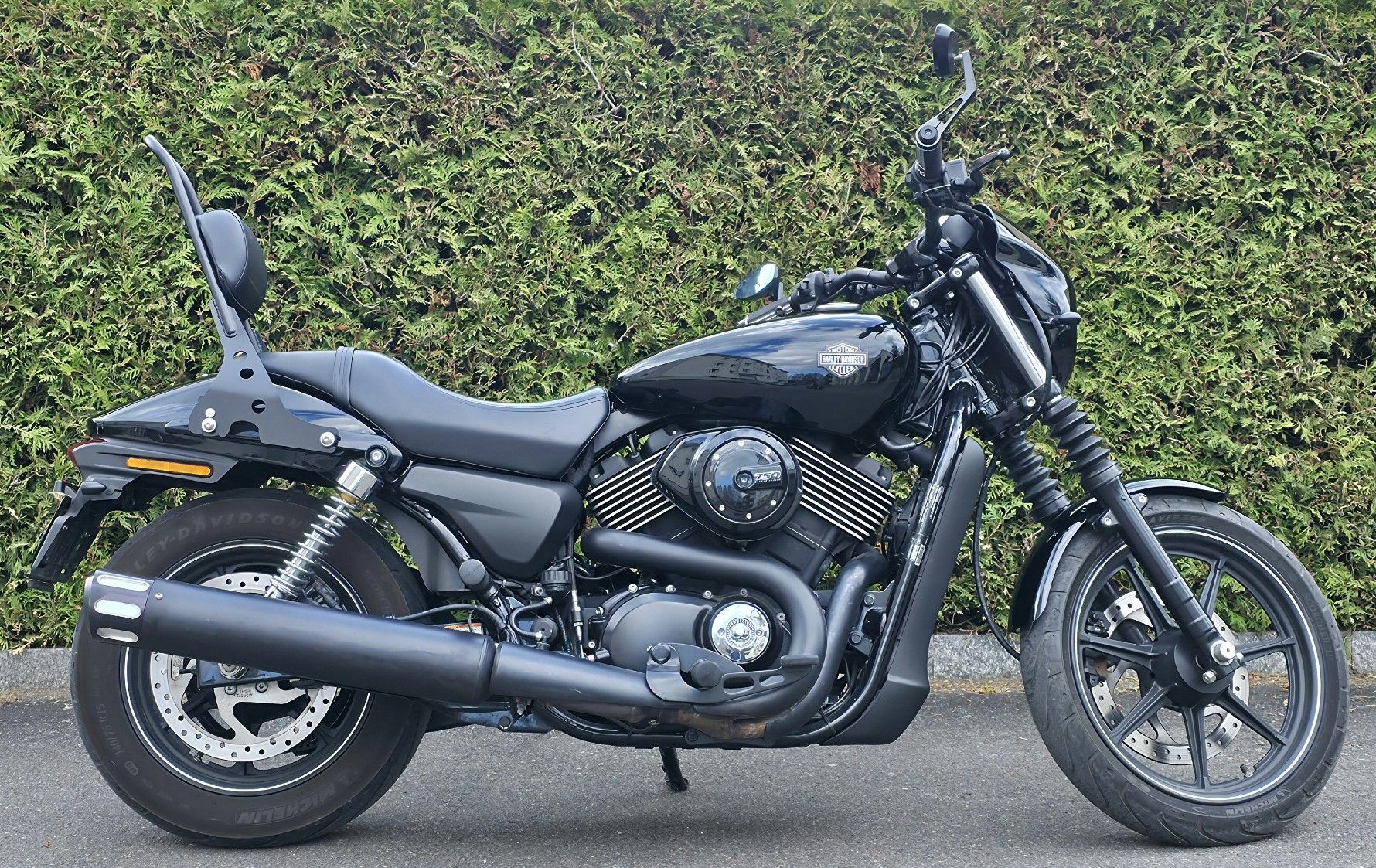 Kit di modellismo & Modellini statici: Harley-Davidson 750, Top Zustand, Schwarz – Usato da Amriswil venduto da newschweiz 2
