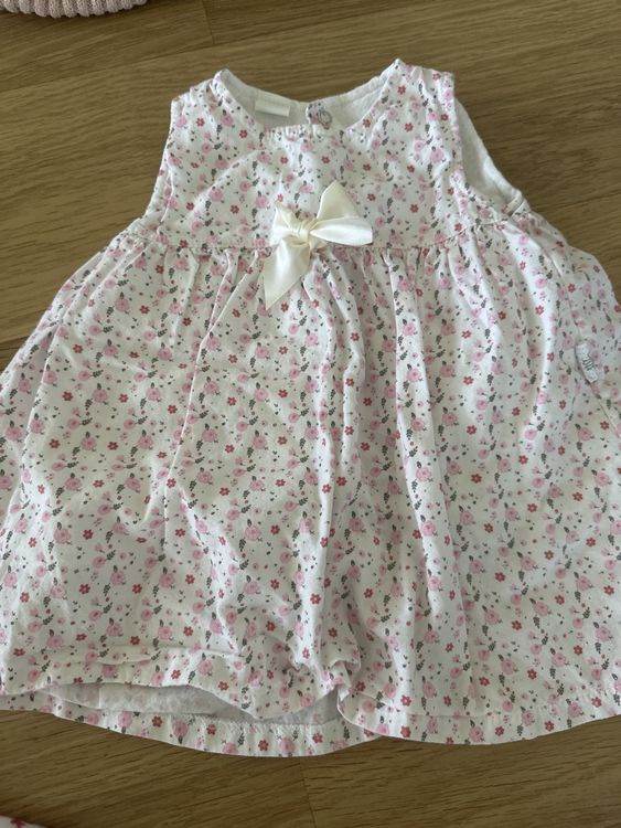 Ensembles coordonnés: Süsses Babykleider Set, 0-3 Monate – D'occasion à Rüschlikon par Retobernina 5