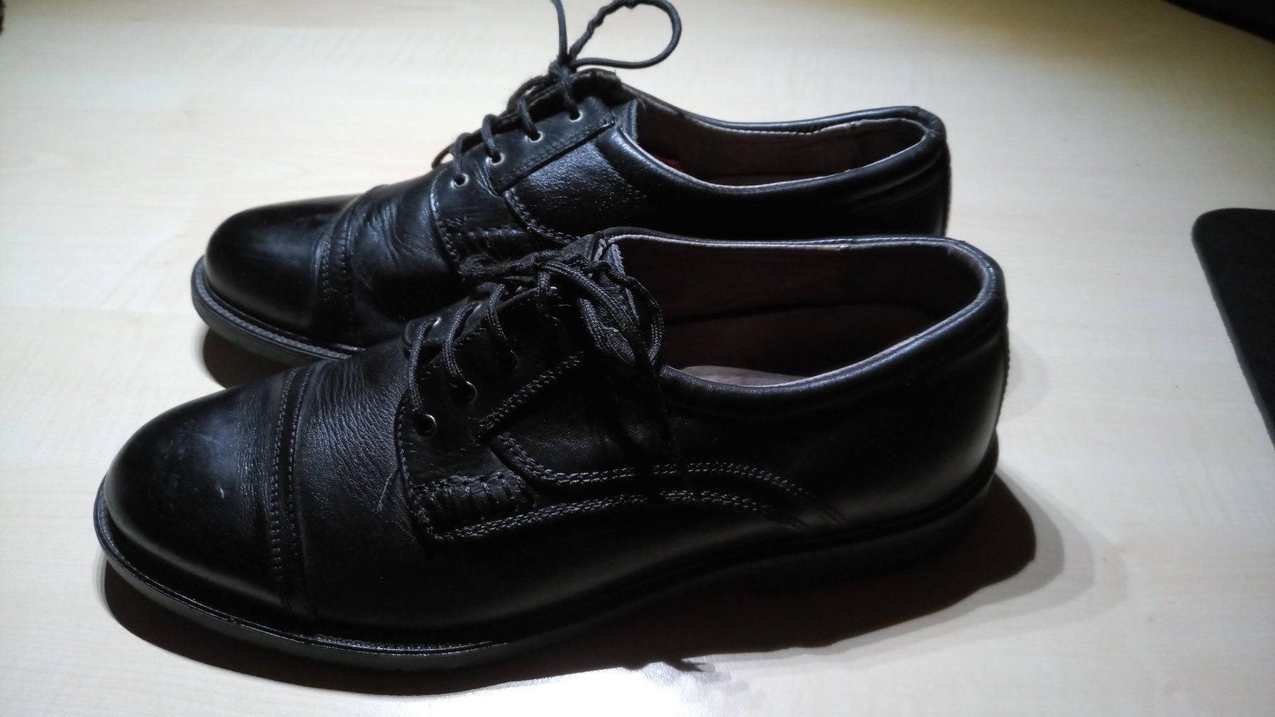 Scarpe da uomo: Herrenschuhe Grösse 42 – Usato da Guttannen venduto da zuberling 2