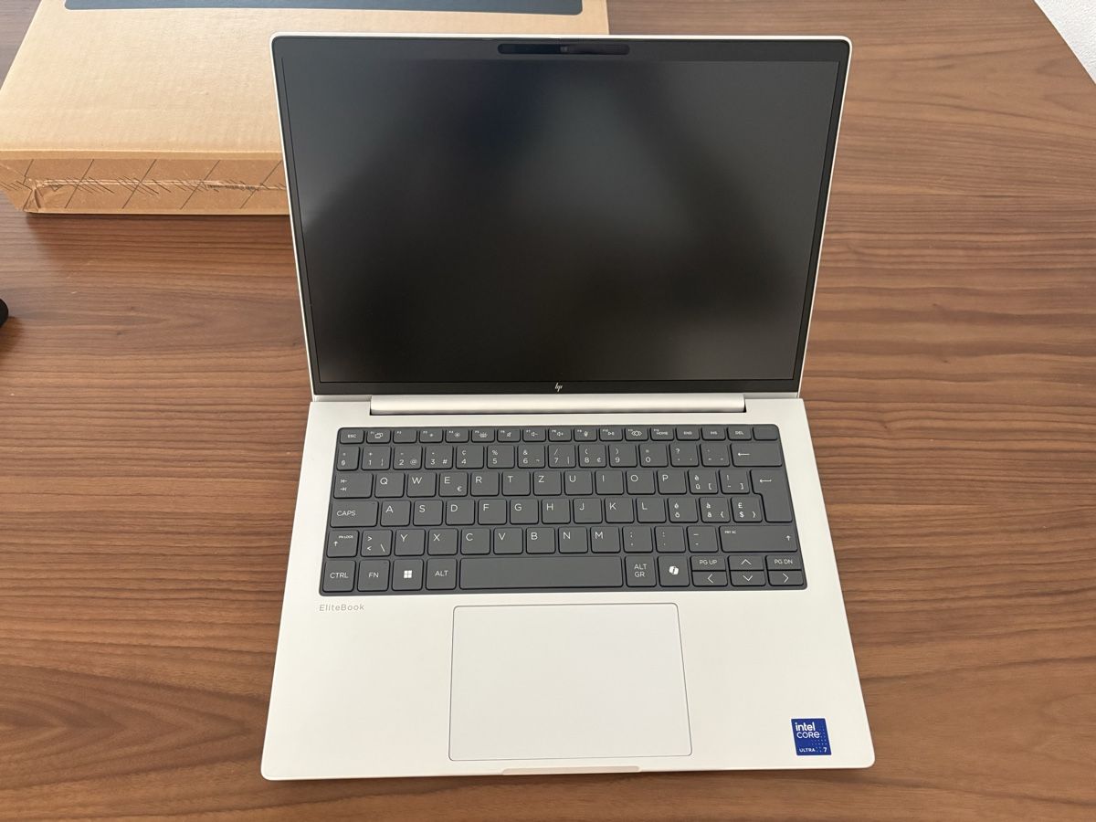 Intel Notebook: HP EliteBook 8 G1i 14 inch Notebook AI PC – Nuovo (secondo la descrizione) da Zürich venduto da Bernaaaa 1