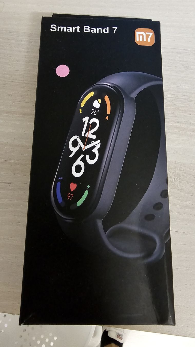 Smartwatch: Smart band 7 Neu – Neuf avec emballage d'origine à Dietikon par teamomaria