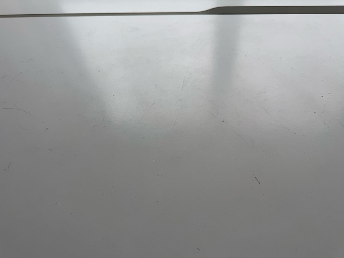 Tavoli: Schreibtisch IKEA weiss 2 Schubladen – Usato da Oberrieden venduto da Sauzer75 4