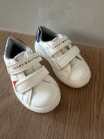Turnschuhe Tommy Hilfiger Kinder Grösse 24, Neuwertig!