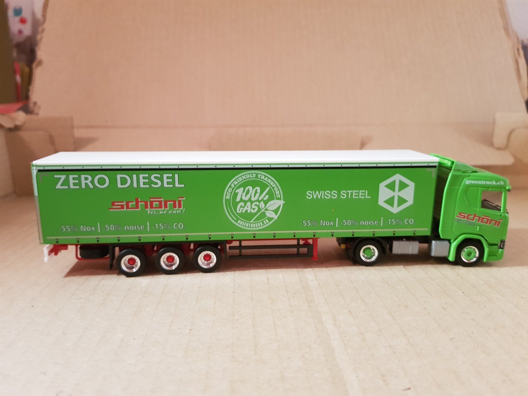 Herpa Modellini d'auto: HERPA. SCANIA 4X2. 1:87. CH. – Nuovo e nell'imballaggio originale da Romanel-s-Lausanne venduto da Bidule01 2