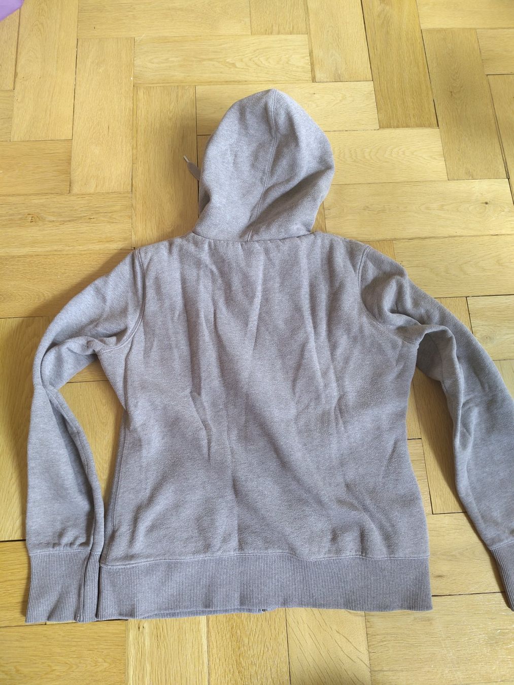 H&M Pullover & Sweatshirts: Kapuzenjacke – Gebraucht aus Bern von Linii 2
