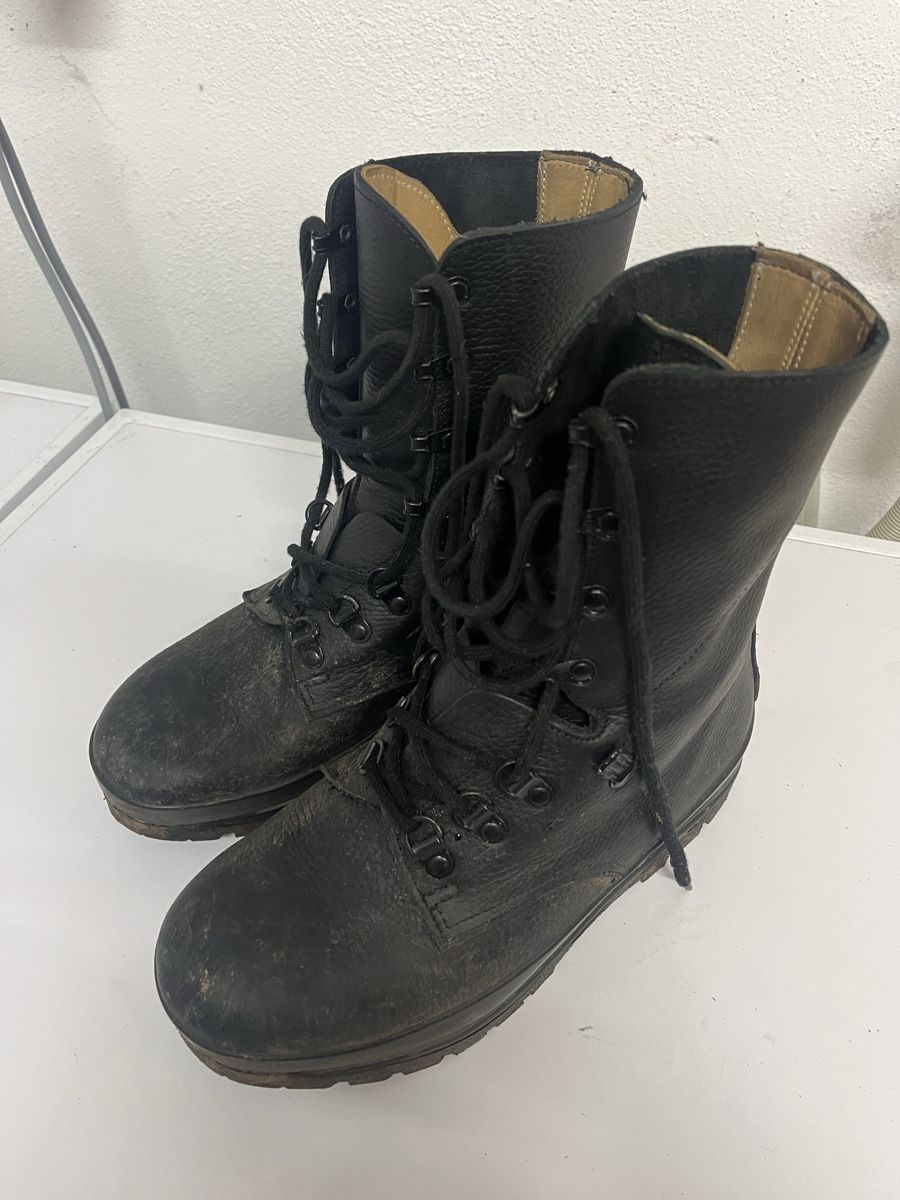 Schweizer Armee Scarpe da uomo: Schweizer Armee Kampfstiefel – Nuovo (secondo la descrizione) da Rheineck venduto da CS992000 1
