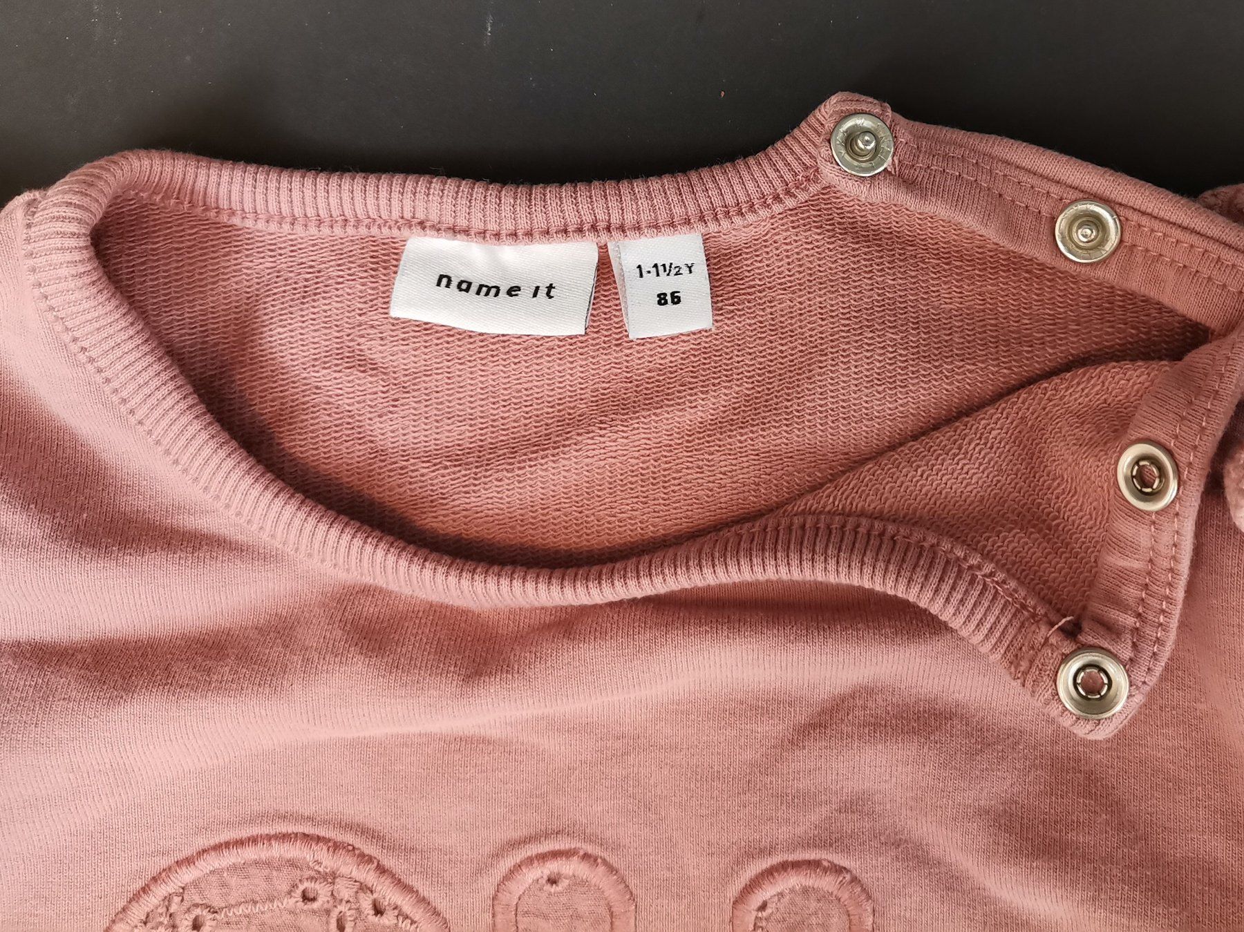 Name It Camicette, T-shirt & Top: NAME IT Mädchen Sweatshirt Gr. 86 – Usato da Schaffhausen venduto da Restwert_SH 4