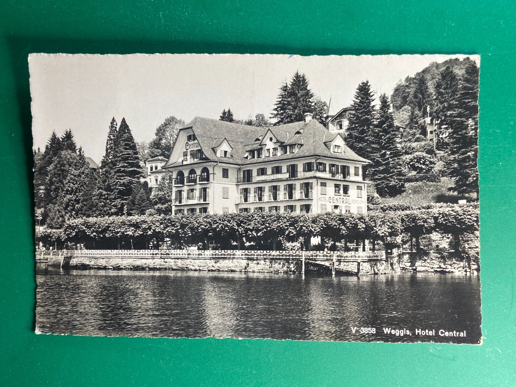 Cartes postales: Weggis, Hotel Central – D'occasion à Steg VS par danwer74