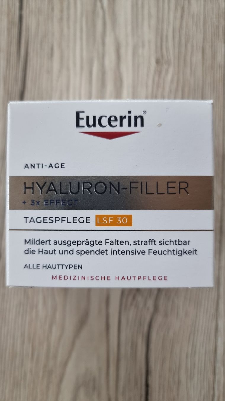 Cura del viso: Eucerin Hyaluron-Filler LSF 30 – Nuovo e nell'imballaggio originale da Wildhaus venduto da Lurch1971