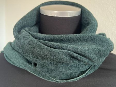 Colora Dreiecktuch, Grün, NEU