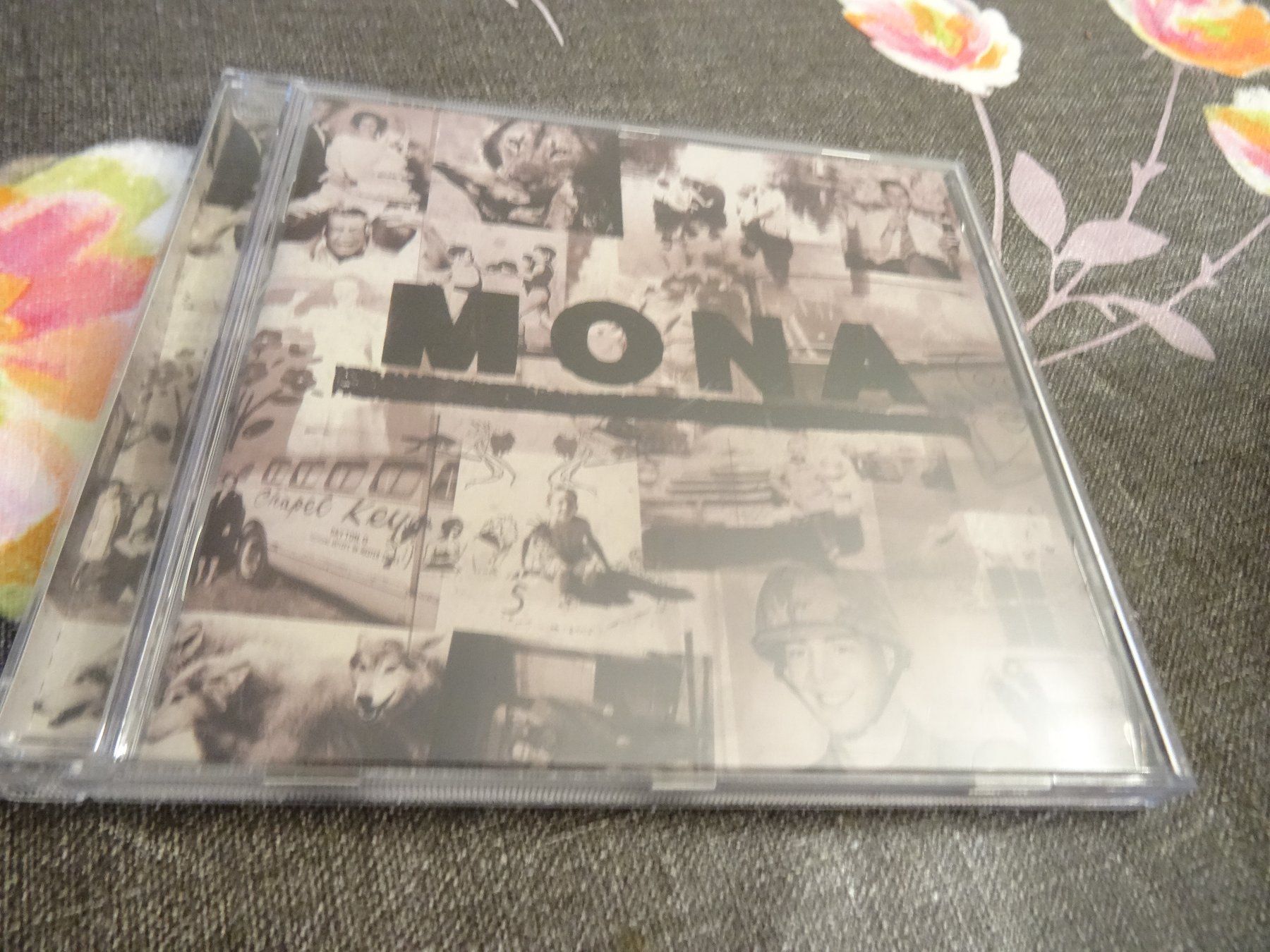 CDs: Mona - Mona CD – Gebraucht aus Olten von Disc-Ausverkauf