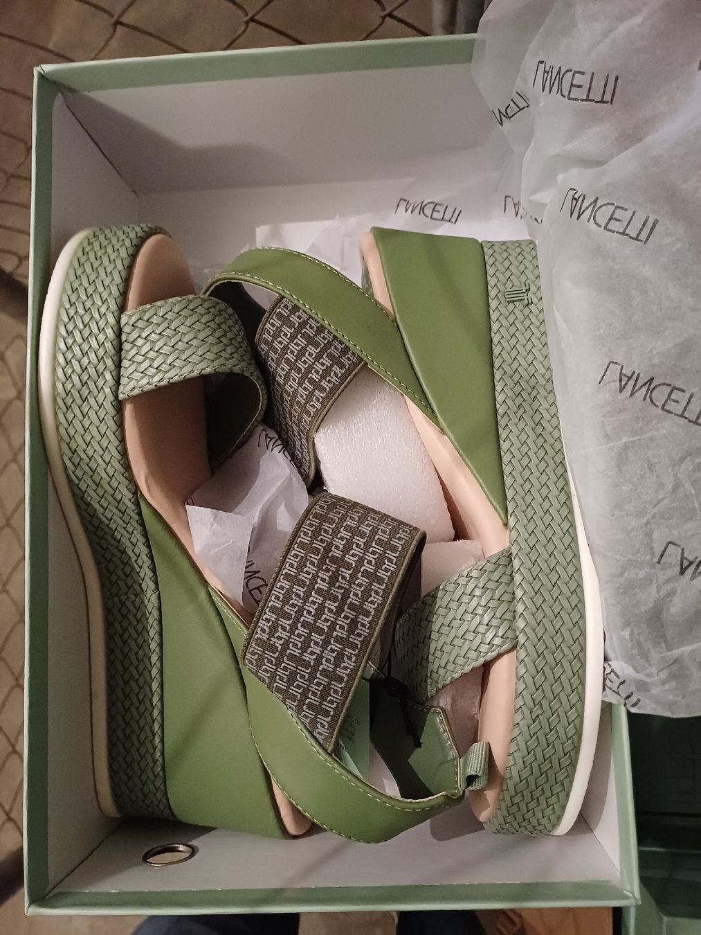 Scarpe da donna: sandalo ecopelle zeppa Lancetti – Nuovo e nell'imballaggio originale da Paradiso venduto da pav_y2jb