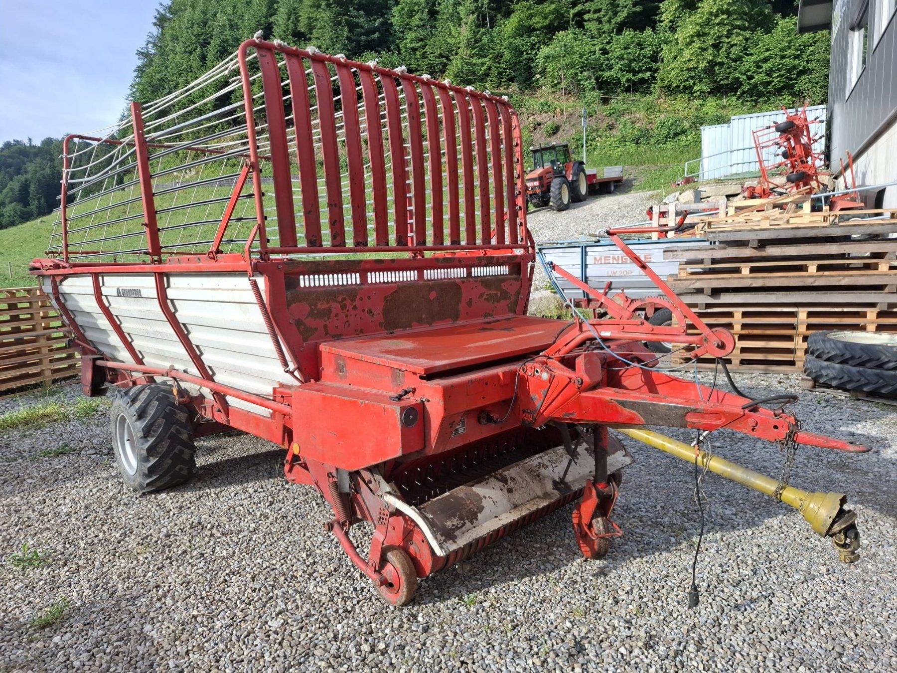 Kemper Rimorchi: Kemper Ladewagen RO-LT 720 – Usato da Menznau venduto da ernilmag