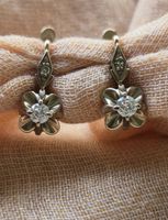 583 Gold / Weissgold Brillant Ohrringe Blumenform