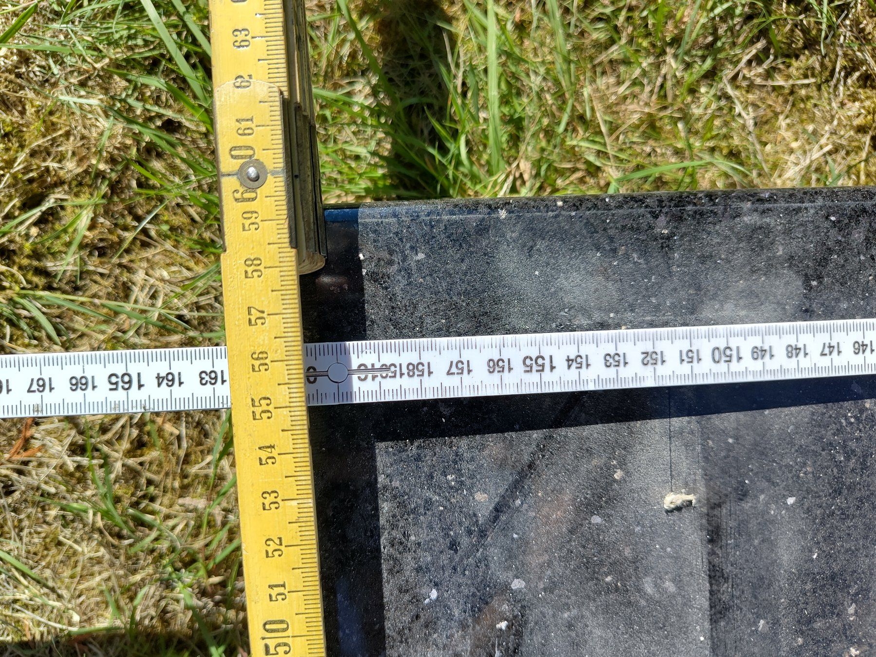 Plateaux: Granitplatte – D'occasion à Oberentfelden par Dmuoth 1