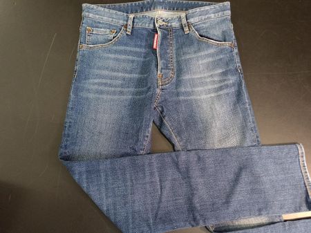 DSQUARED2 Cool Guy Jeans 46 - Neupreis 470.- Fr.