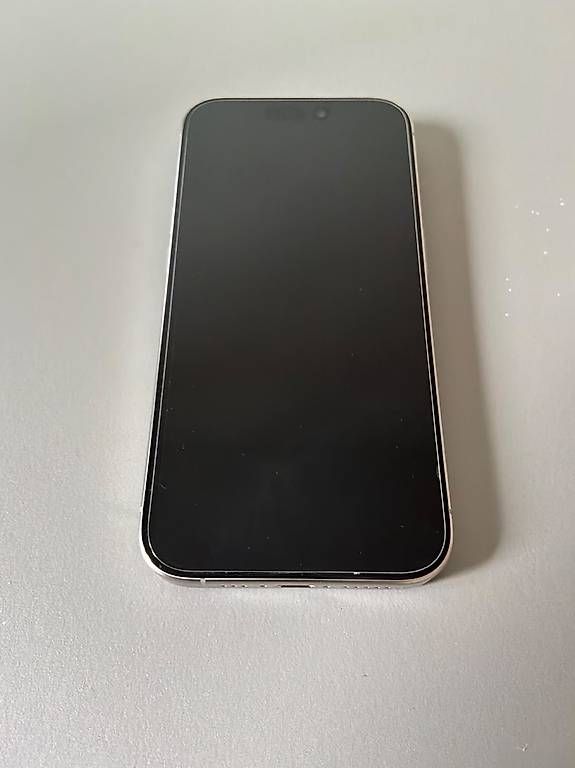 Portables: iPhone 15 Pro 256GB Natural Titanium – D'occasion à Rifferswil par mic_mw22 1