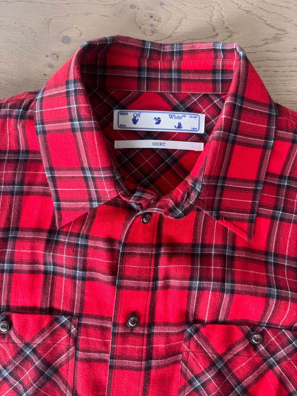 Off-White Hemden: Off-White Kariertes Flanellhemd XL – Gebraucht aus Kriens von saintstone 1