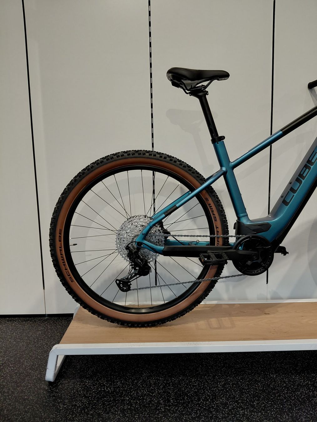 Cube Velos: Cube Reaction Hybrid Race 750 2024 – Neu und originalverpackt aus Klosters von mie_9vjk 2