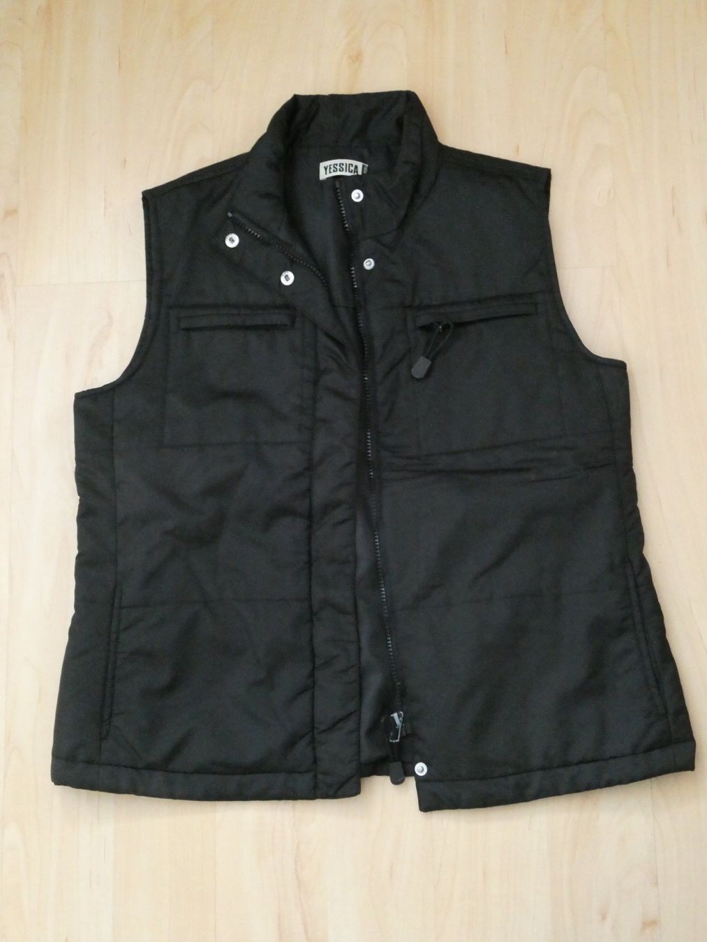 Gilet & Giacche senza maniche: Gilet schwarz – Usato da Mels venduto da KOSL 1