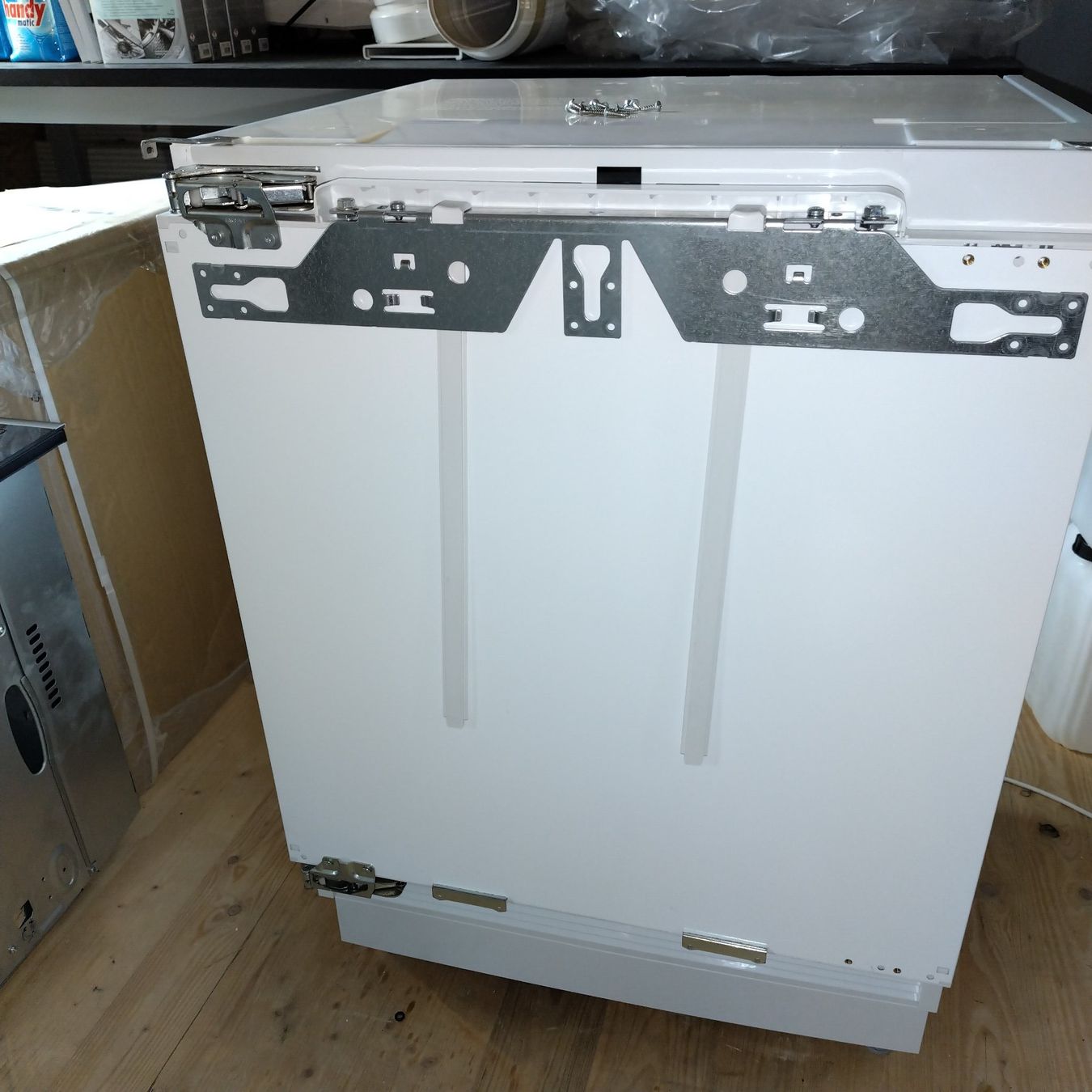 Miele Frigoriferi: Miele Kühlschrank K 31225 Ui – Usato da Herisau venduto da Ea83 2
