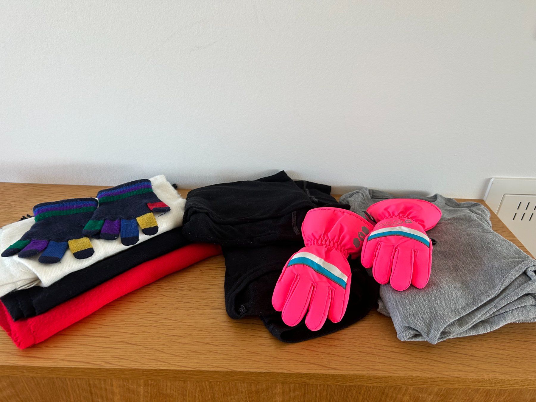 Kleiderpakete & -sets: Kind Winter Bundle ab 1.- – Gebraucht aus Horn von Mada72 3