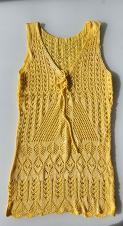 Robe jaune été ajouré T. M état neuf