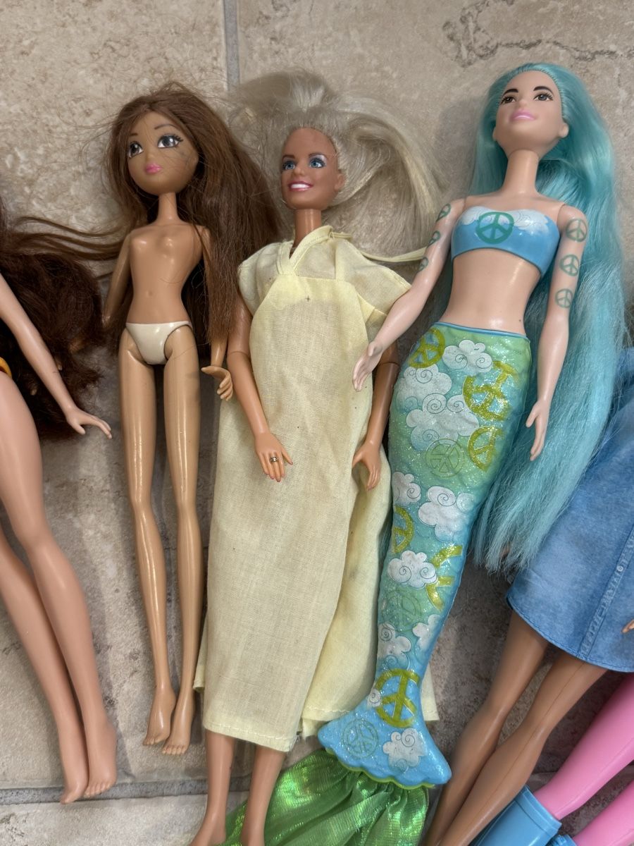 Bambole: LOT BARBIE – Usato da Bedano venduto da VBimby 2